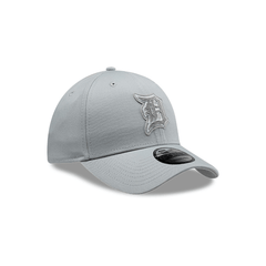 GORRA NEW ERA 940 MLB CHAINSTITCH OSFM GRIS