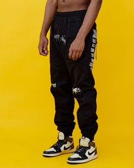 JOGGER Y OUT MACHINE NEGRO
