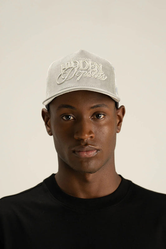 GORRA AP CROWN NACRE GREY