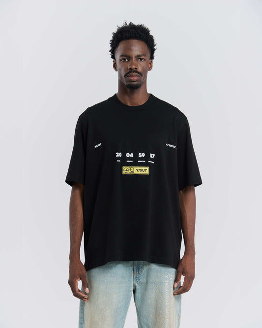 CAMISETA Y/OUT COUNT DOWN NEGRO