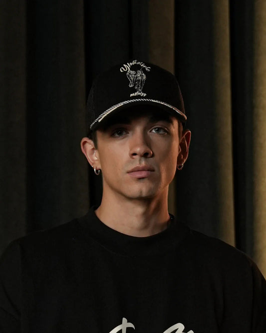 GORRA Y/OUT MATE