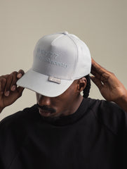 GORRA AP CROWN PRISMA AZUL CLARO